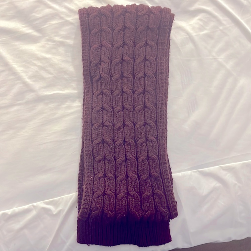Mens scarf by Haggar